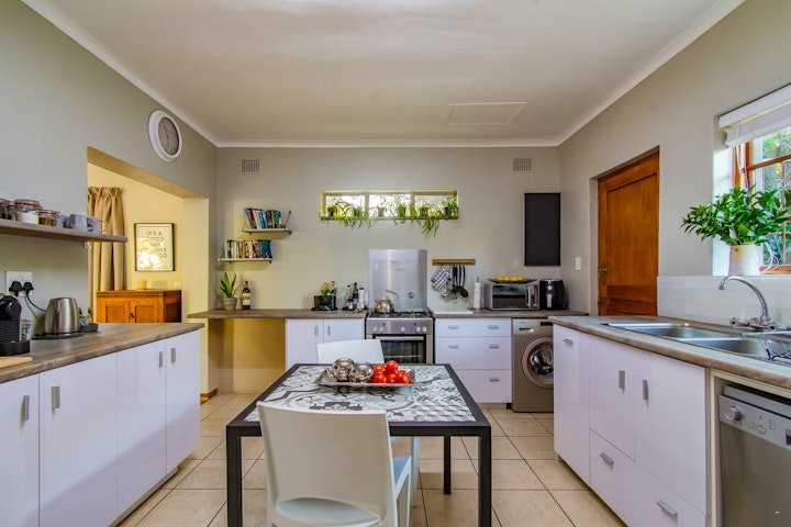 Cape Town Accommodation at The Corner Cottage | Viya