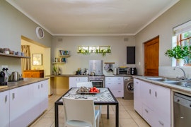 Somerset West Accommodation at The Corner Cottage | Viya