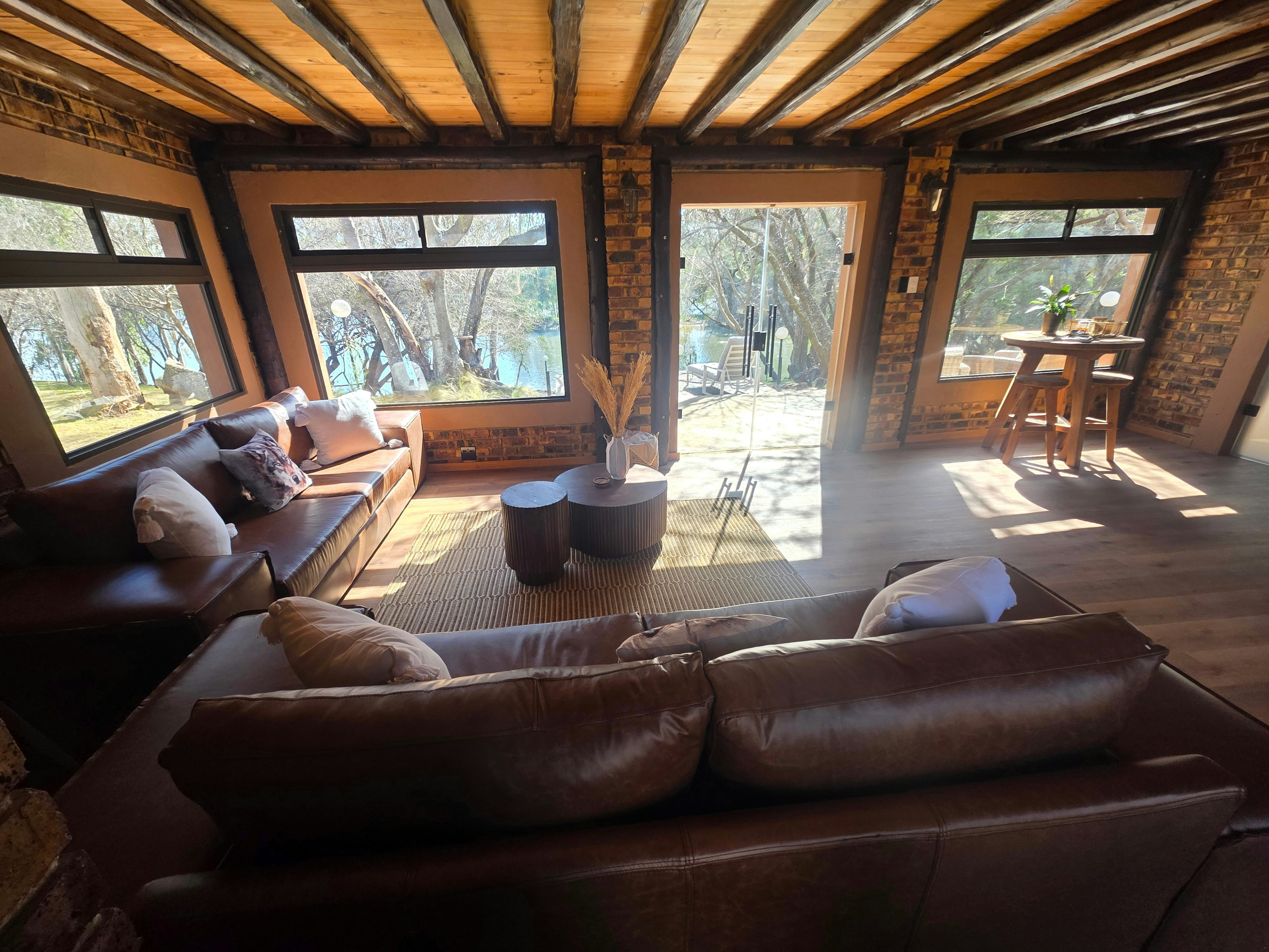 Lux Fur Cabin image no 45 of 60