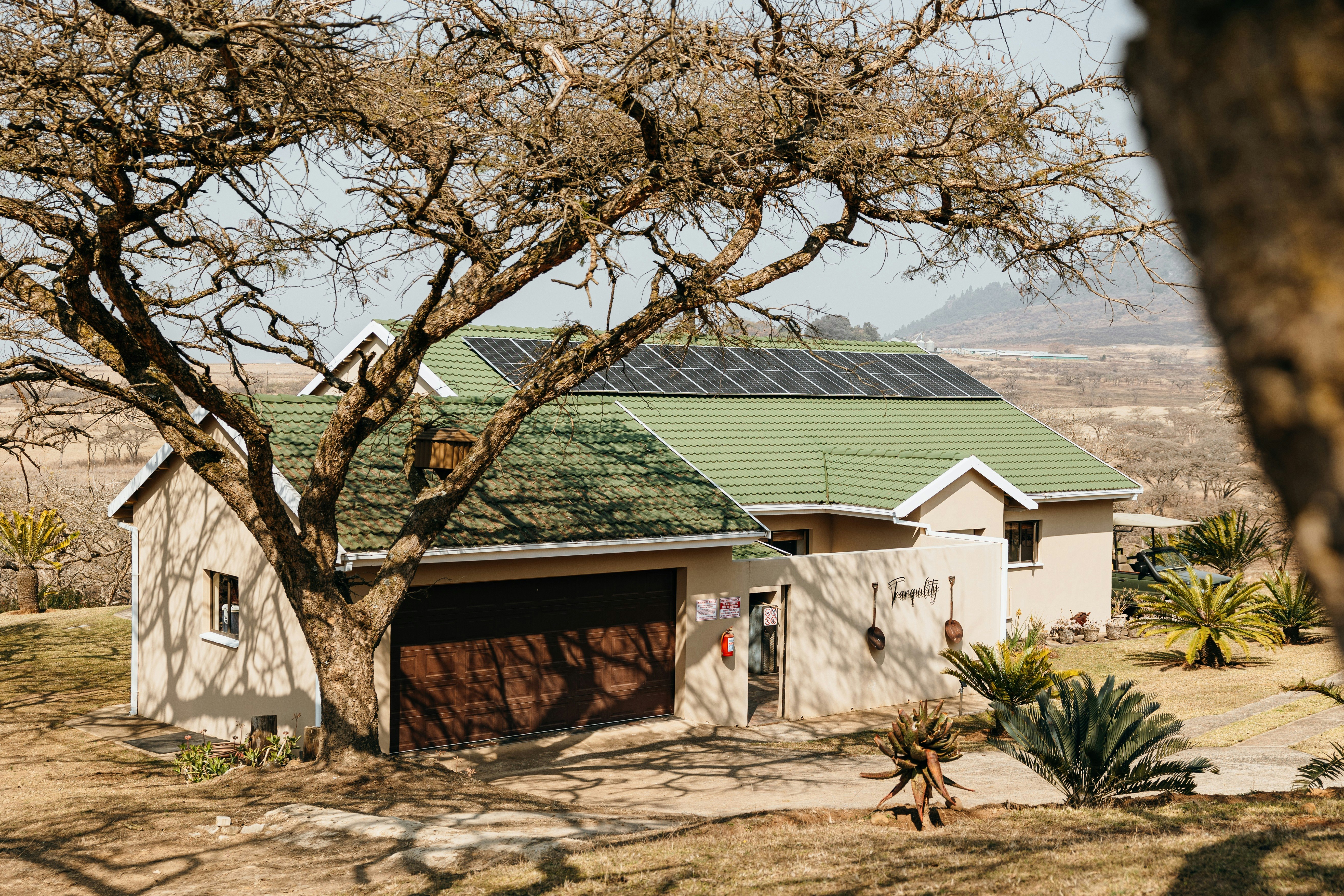 Tranquility Ukuthula Self Catering Game Farm House with Hot Tub image no 37 of 118