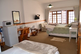 West Rand Accommodation at Lekkerrus Gastehuis | Viya