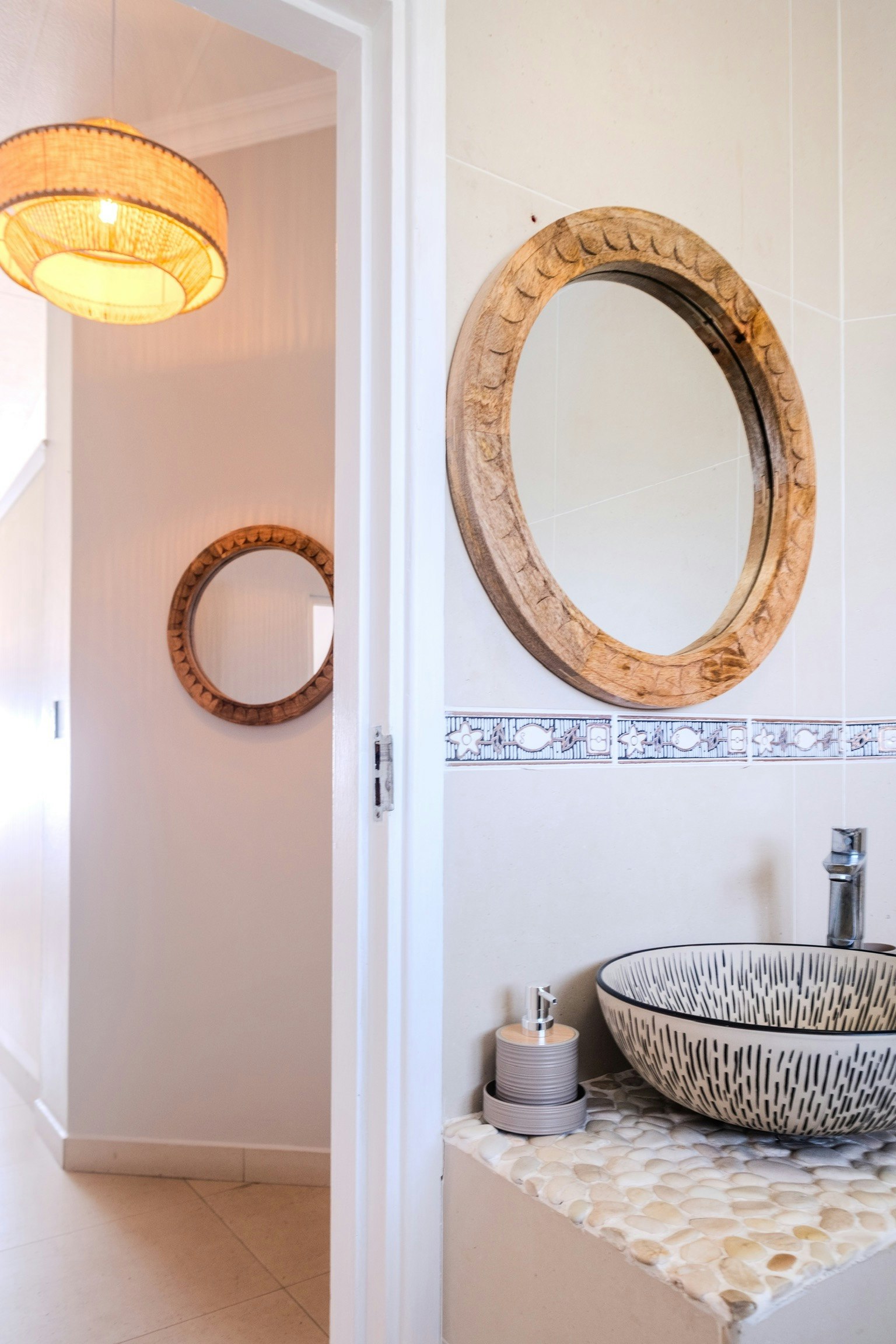Umdloti Ocean Paradise | 2-bedroom with Sea Views image no 18 of 20