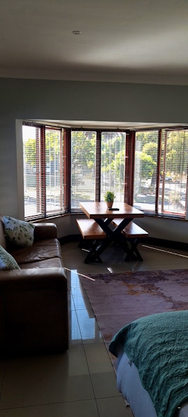 Northern Suburbs Accommodation at 22 on Witzenberg | Viya