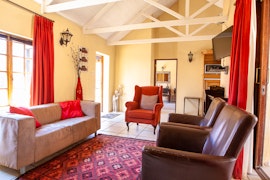 Panorama Route Accommodation at Crimson Cottage | Viya