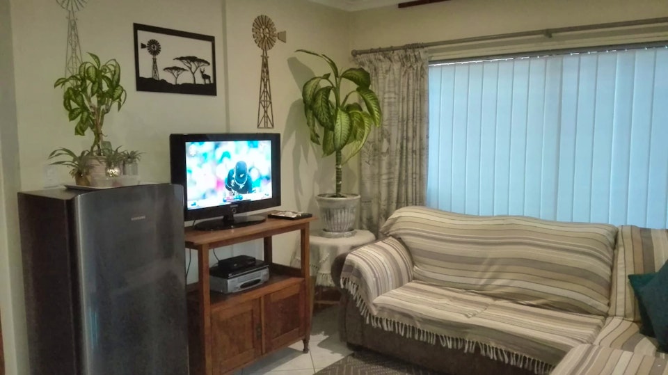 Jeffreys Bay Accommodation at  | Viya