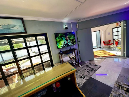 Bloubergstrand Accommodation at  | Viya