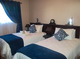 Kalahari Accommodation at Polfyntjies @ Hout | Viya