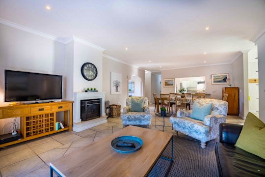 Plettenberg Bay Accommodation at  | Viya