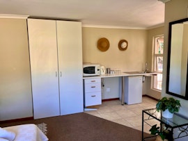 Milnerton Rural Accommodation at  | Viya