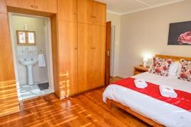 Western Cape Accommodation at Oorvloed Guesthouse | Viya