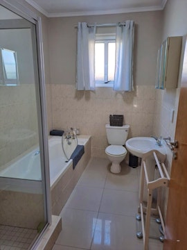 Bloubergstrand Accommodation at Home Suite Home | Viya