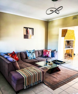 Northern Suburbs Accommodation at Cozy Townhouse | Viya