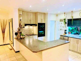 Bloubergstrand Accommodation at Regent Villa | Viya