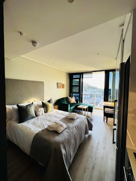 Cape Town Accommodation at Urban Elephant 2118 | Viya