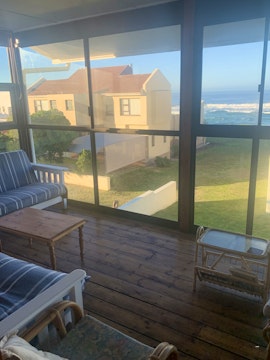 Garden Route Accommodation at Gleniqua Bliss Holiday Home | Viya