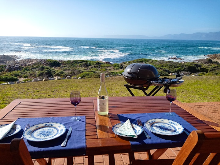 Overberg Accommodation at Romanza Woonstel | Viya