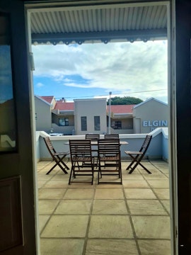 Mossel Bay Accommodation at Upper Cross 3 | Viya