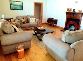 Karoo Accommodation at Die Prokureurshuis | Viya