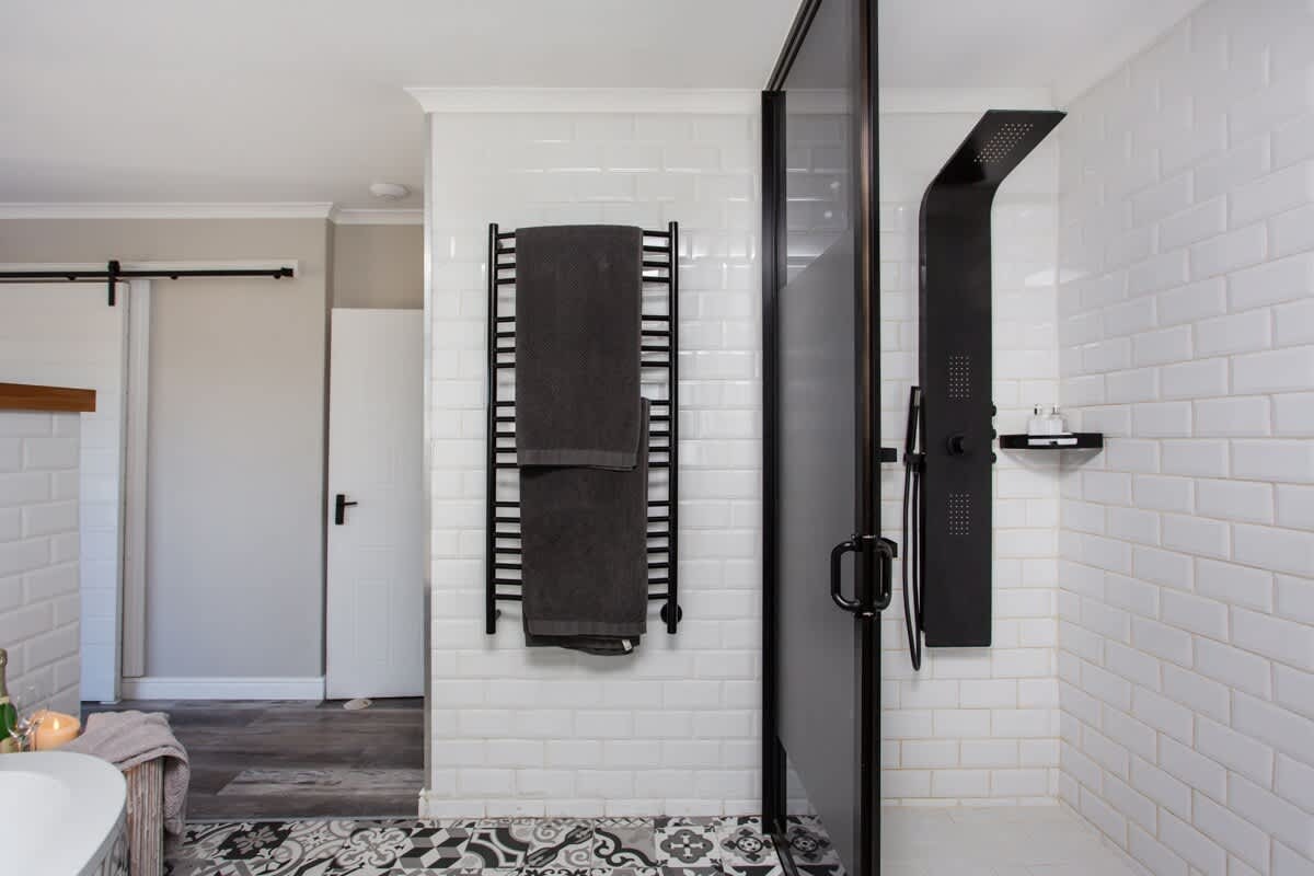 Luxe 2 bed-2 bath Oasis image no 30 of 58