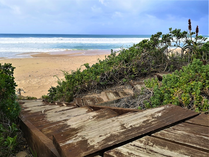 Jeffreys Bay Accommodation at Waterkant 2 | Viya