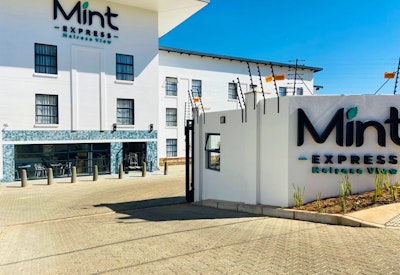  at MINT Express Melrose View | TravelGround