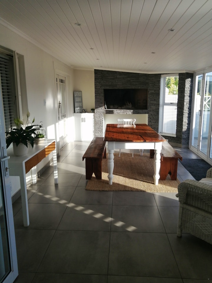 Cape Town Accommodation at Golf House | Viya