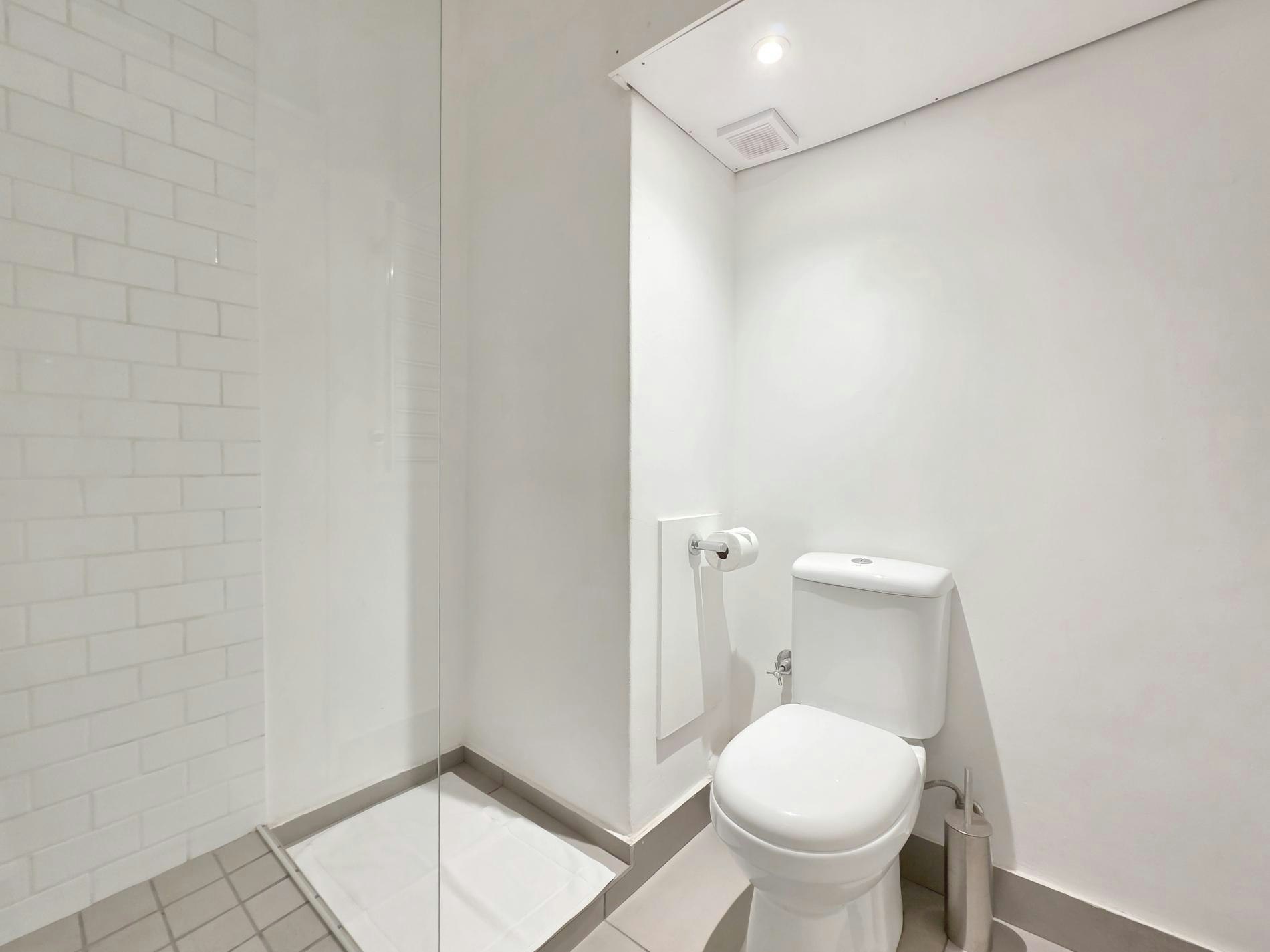 St Martini Gardens Garden Apartment image no 20 of 36