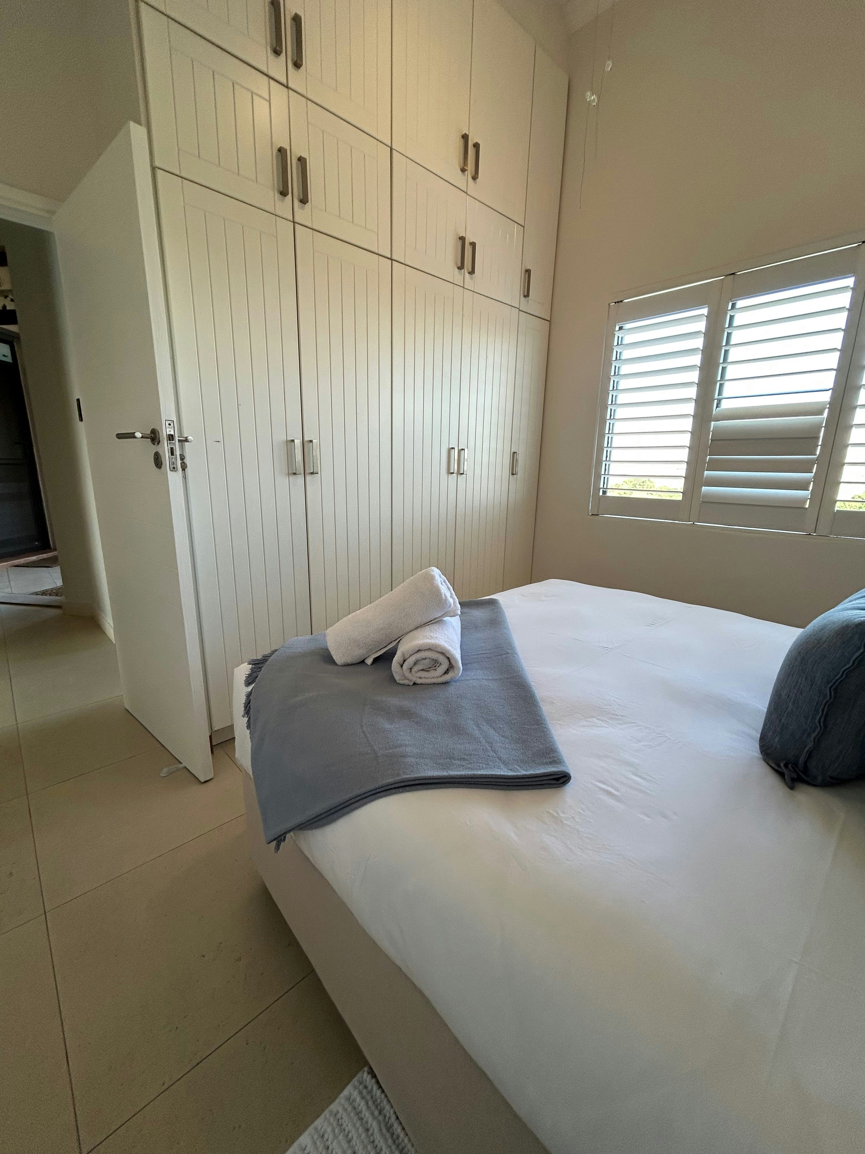 Umdloti Ocean Paradise | 2-bedroom with Sea Views image no 7 of 16