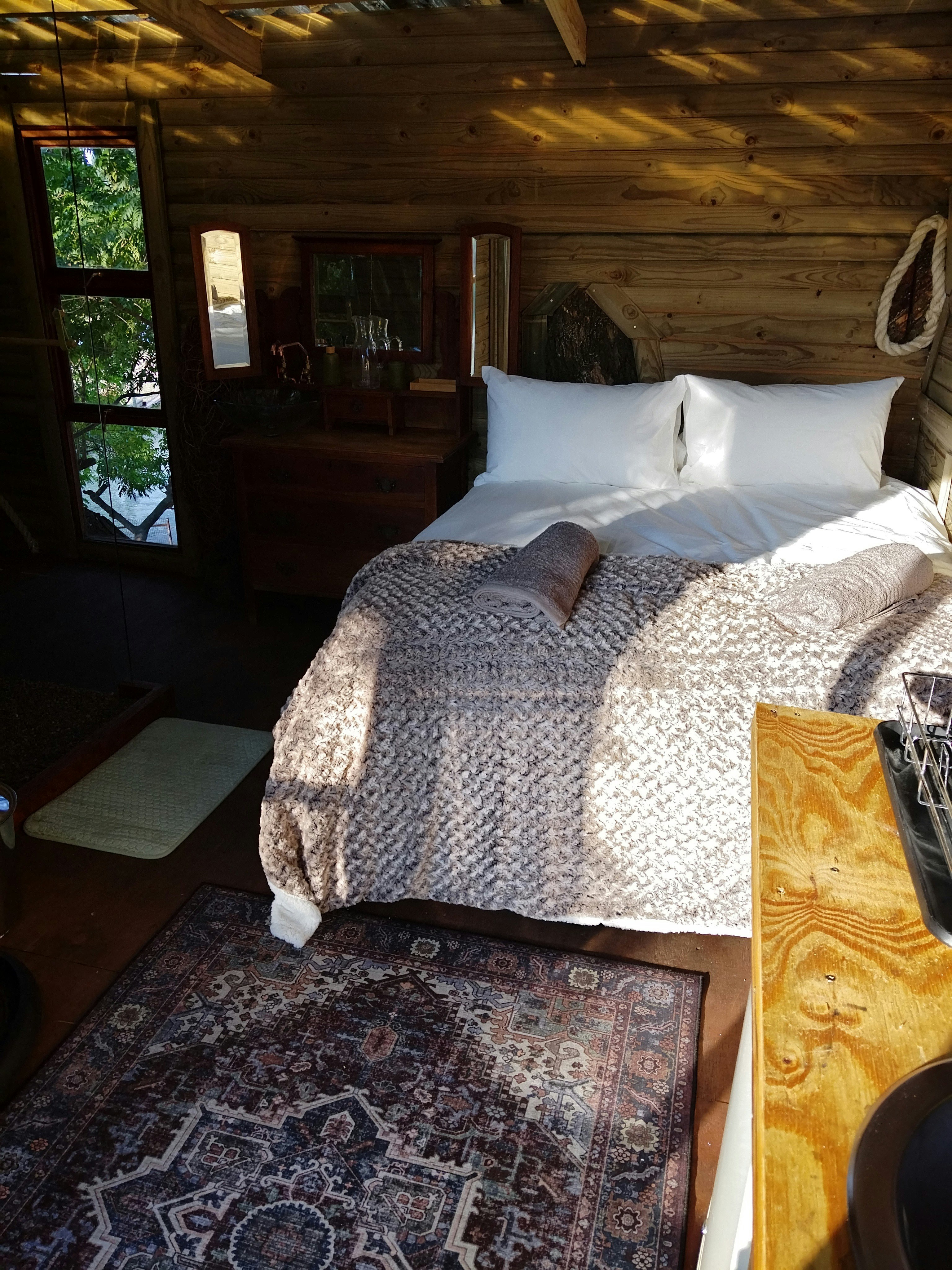 Tree House Living image no 8 of 14