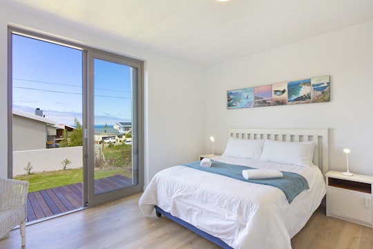 Hermanus Accommodation at  | Viya