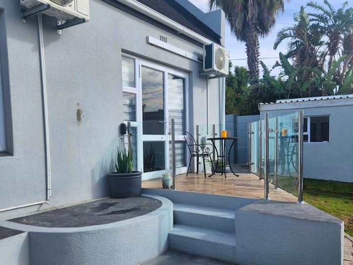 Cape Town Accommodation at Grey House | Viya