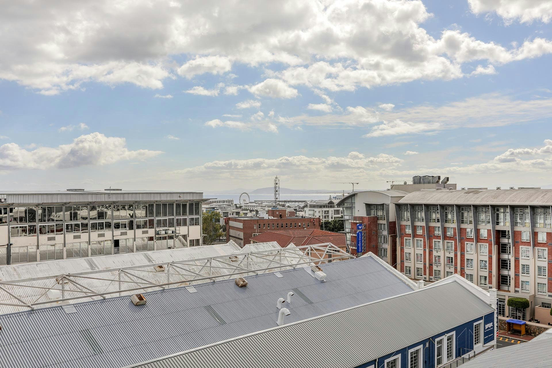 604 Luxury City View image no 15 of 16