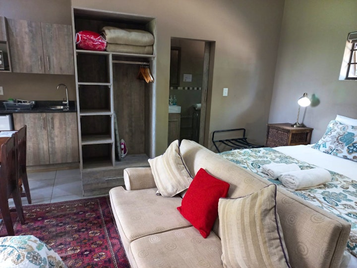 Free State Accommodation at A Little Guesthouse | Viya