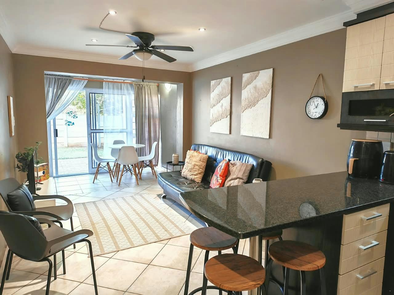 Stay At Jbay image no 10 of 26