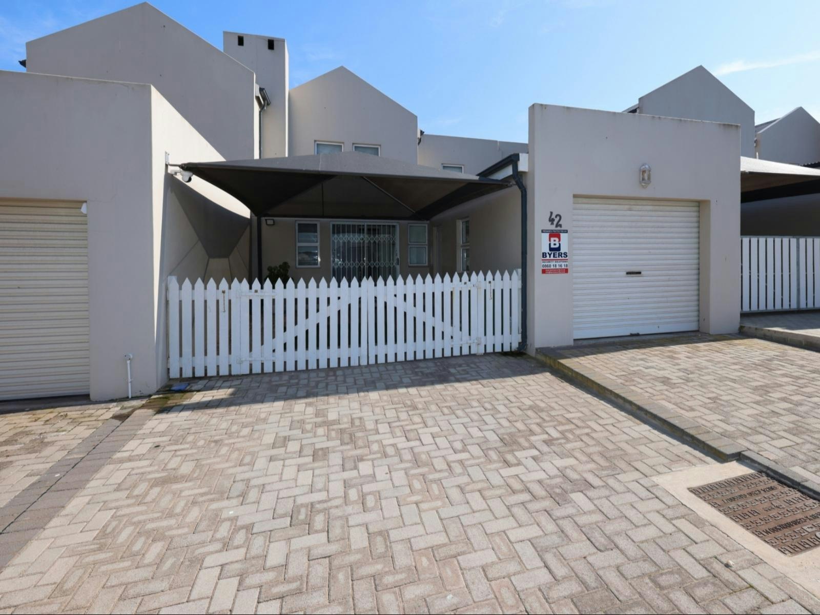 Kuswind Villa image no 3 of 20