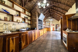 Centurion Accommodation at Thatch Haven Guesthouse | Viya