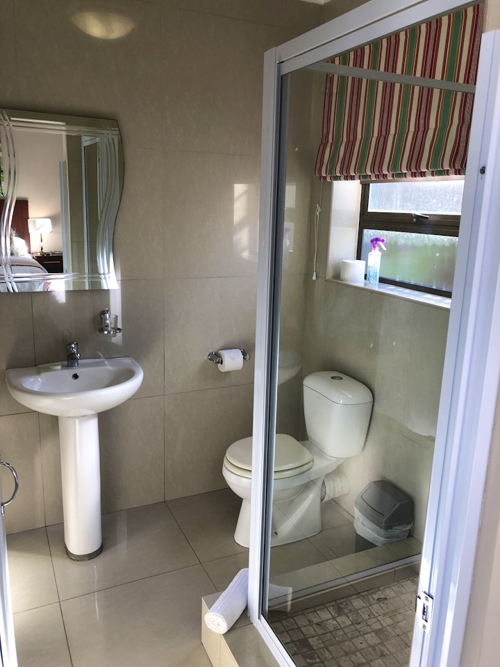 Gqeberha (Port Elizabeth) Accommodation at Le Blue Guest House | Viya