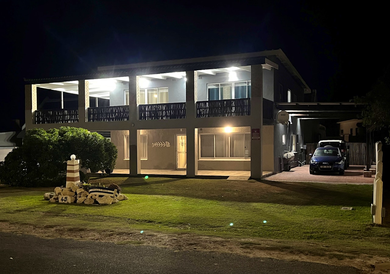 Struisbaai Accommodation at  | Viya