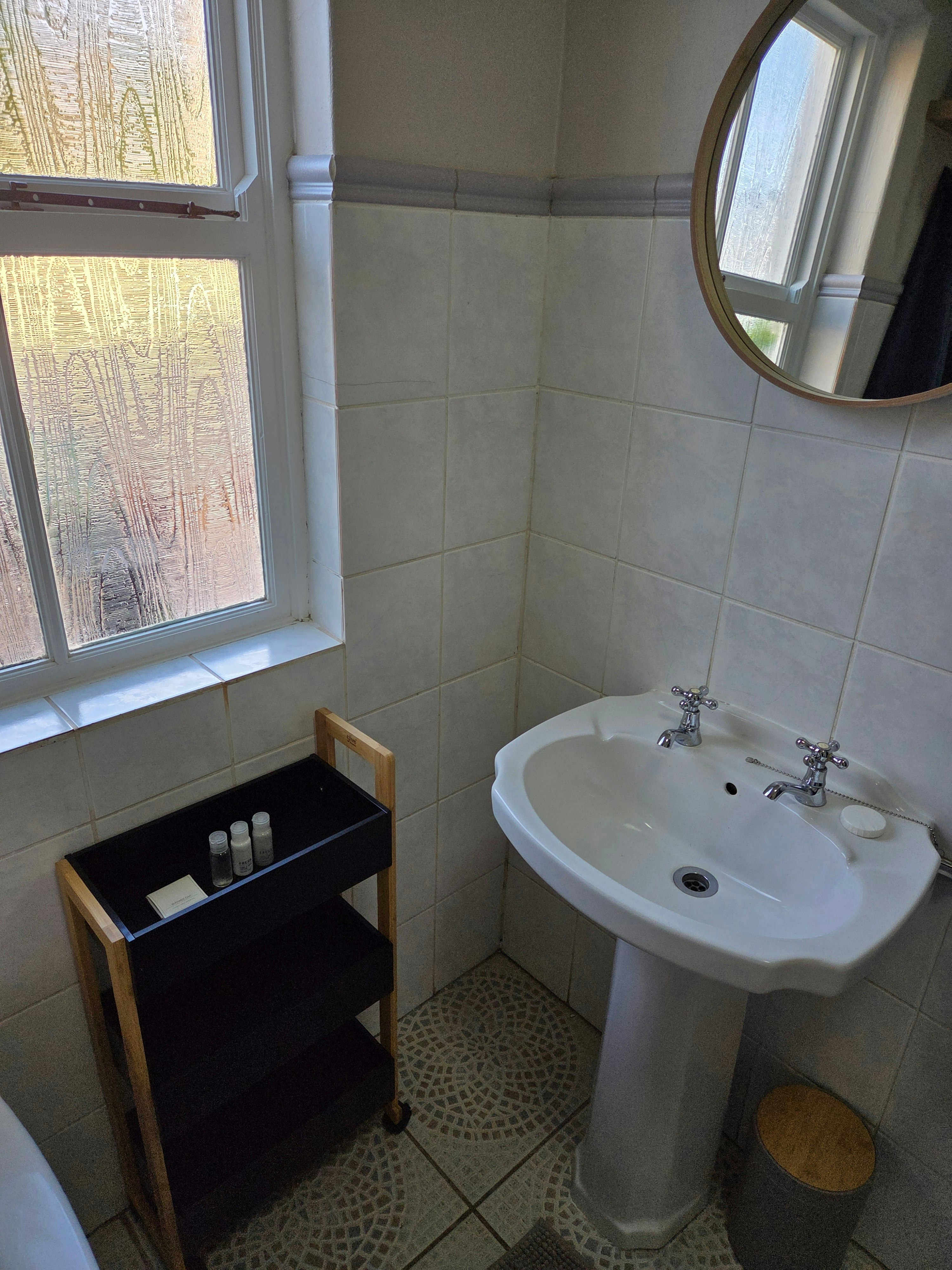 Beach Street Self-Catering image no 18 of 26