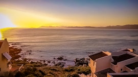 Gansbaai Accommodation at Guppy Huys Oceanfront Bungalow | Viya