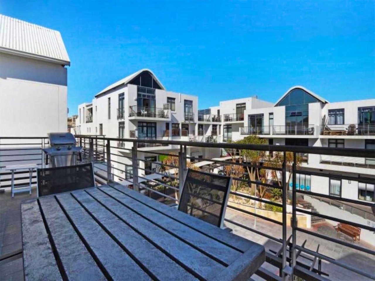 Bloubergstrand Accommodation at  | Viya