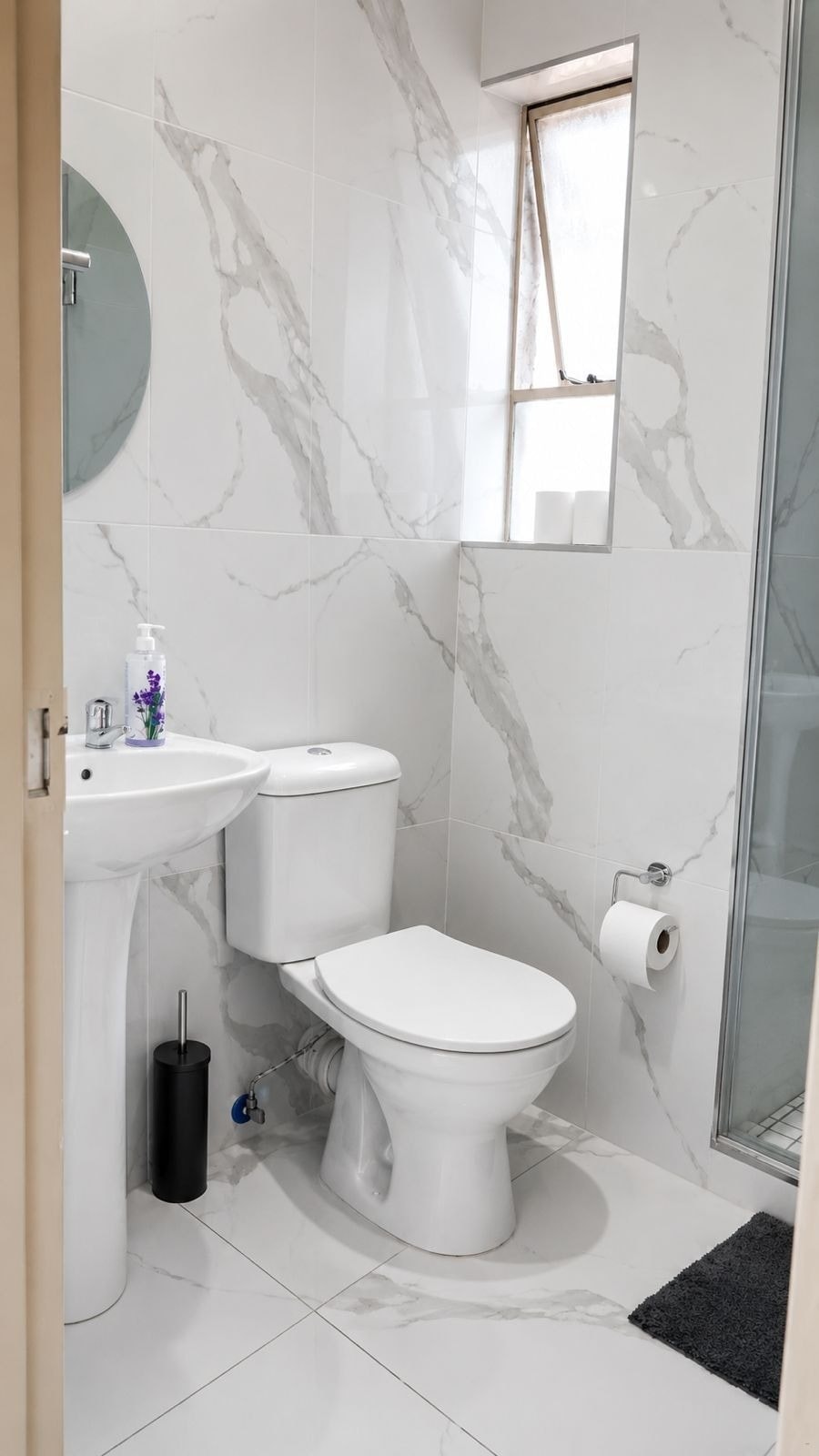 Menlyn Luxe Suite image no 9 of 15