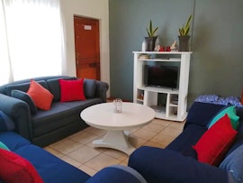 Betty's Bay Accommodation at Pik 'n Wyntjie | Viya