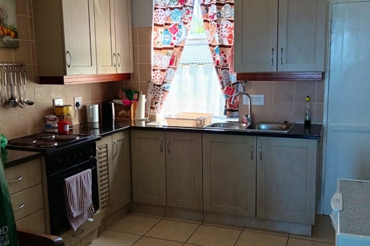 Jakaranda Holiday Flat 15