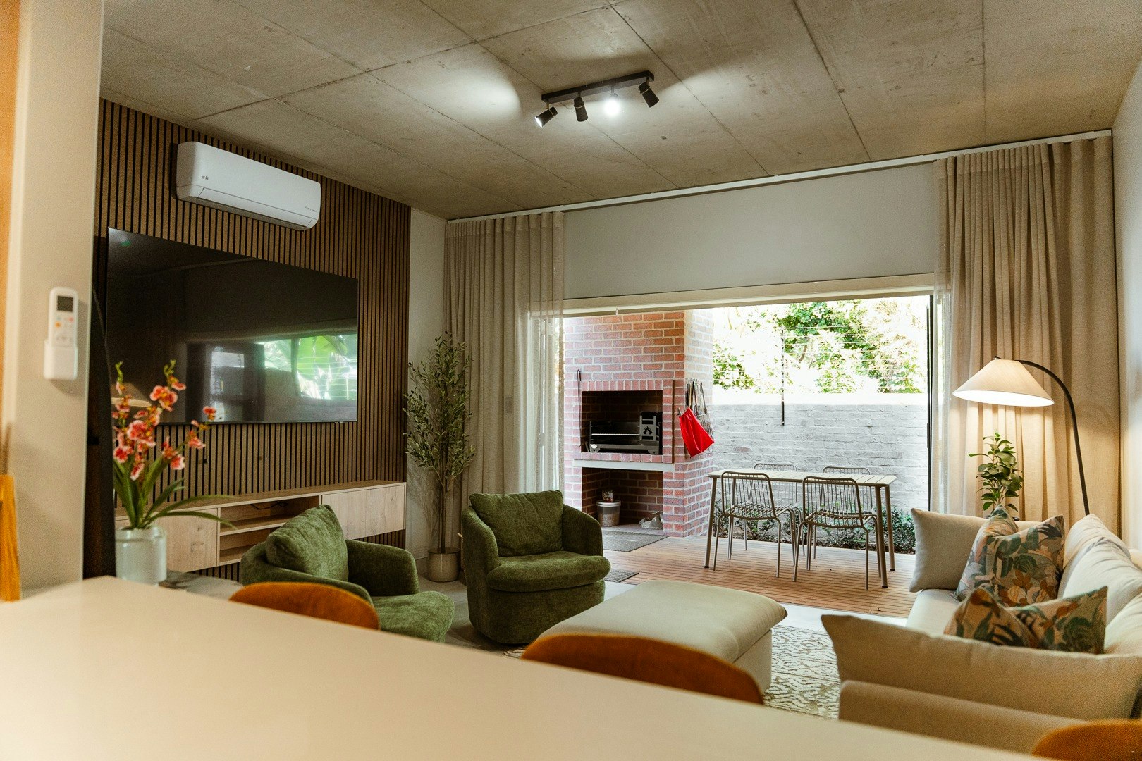 The Lane Residence image no 22 of 25