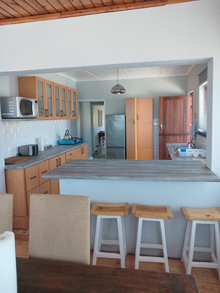 Gansbaai Accommodation at Vergezicht Vakansie Huis | Viya