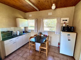 Drakensberg Accommodation at Peak View Cottage | Viya