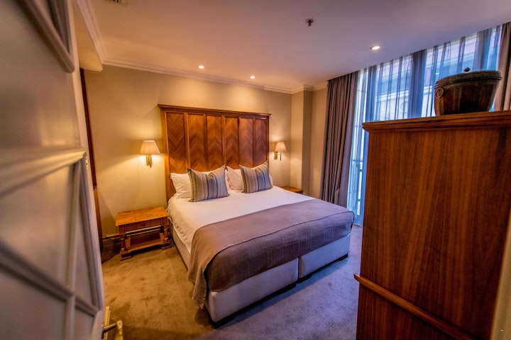 Johannesburg Accommodation at Michelangelo Towers | Viya