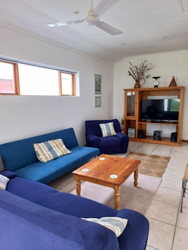 Hermanus Accommodation at Mountainview Cottage | Viya