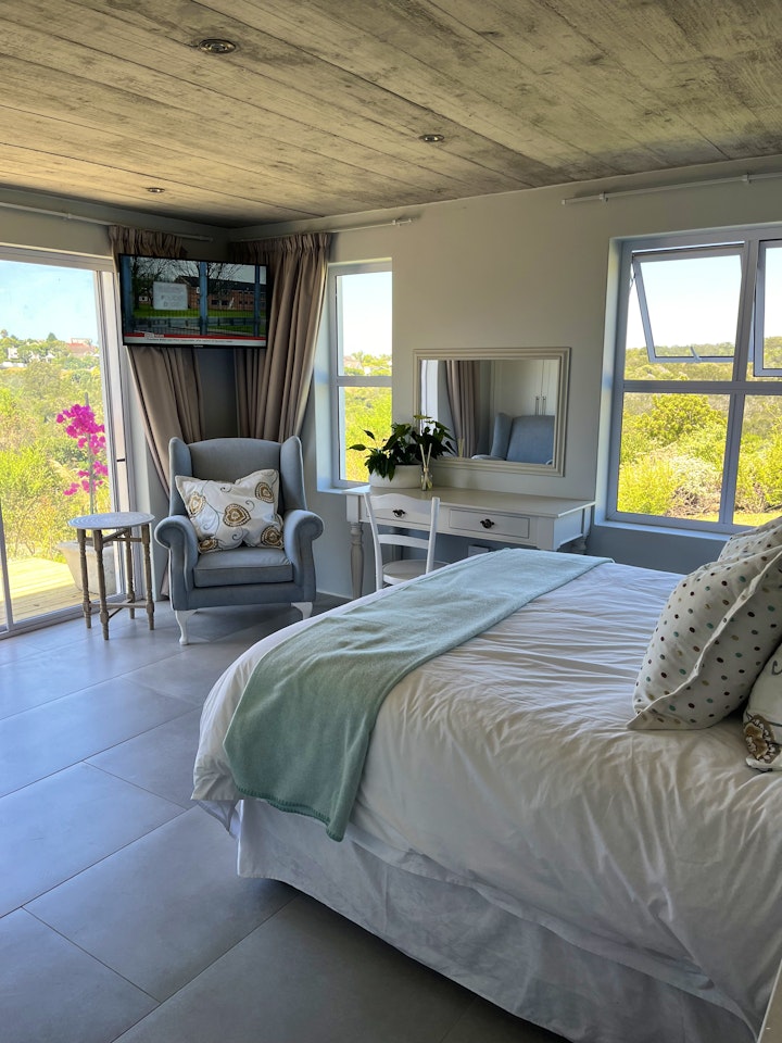 Plettenberg Bay Accommodation at The Lily Suite Plett | Viya